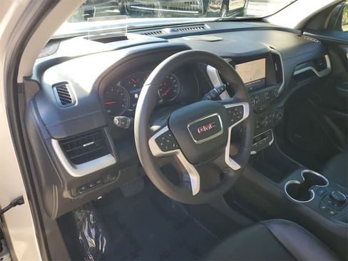 Used 2022 GMC Terrain SLT w/ Infotainment Package II image 22