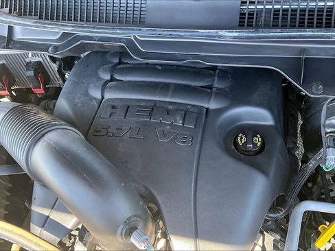 Used 2017 RAM 1500 Laramie AWD/4WD image 37