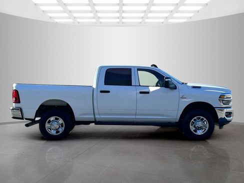 New 2026 RAM 2500 Tradesman AWD/4WD image 6