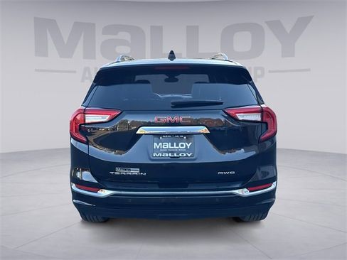 Used 2023 GMC Terrain Denali w/ Black Diamond Edition image 3