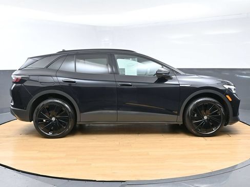 Used 2025 Volkswagen ID.4 Pro AWD/4WD image 8