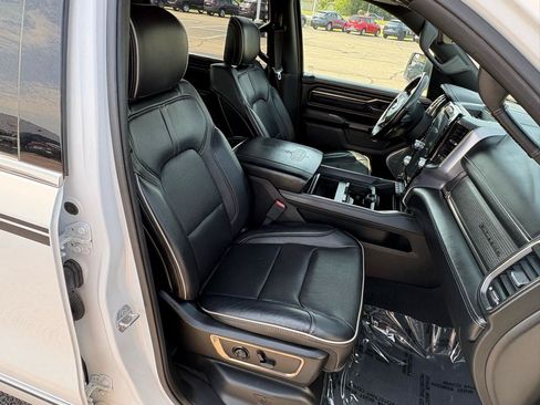 Used 2019 RAM 1500 Limited AWD/4WD image 21