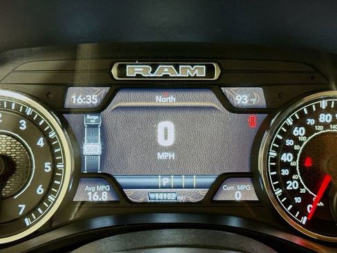 Used 2025 RAM 1500 Classic Warlock AWD/4WD image 10