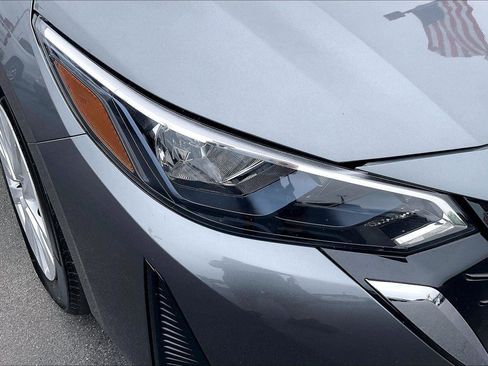 Certified 2024 Nissan Sentra S FWD image 30