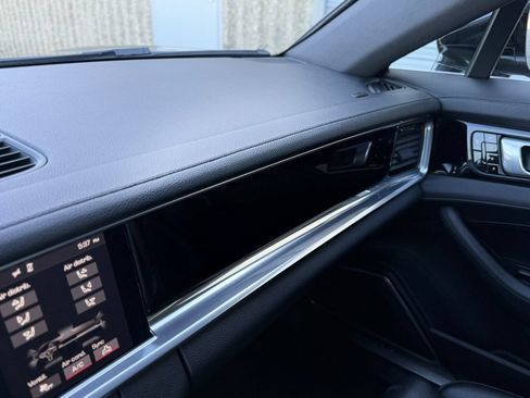 Used 2018 Porsche Panamera 4S Executive AWD/4WD image 36