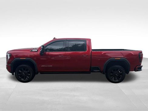 Used 2024 GMC Sierra 2500 AT4 w/ AT4 Premium Plus Package AWD/4WD image 8