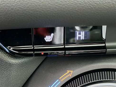 New 2025 Chevrolet Blazer LT w/ Midnight/Sport Edition image 20