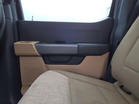 Used 2023 Ford F150 XLT image 11