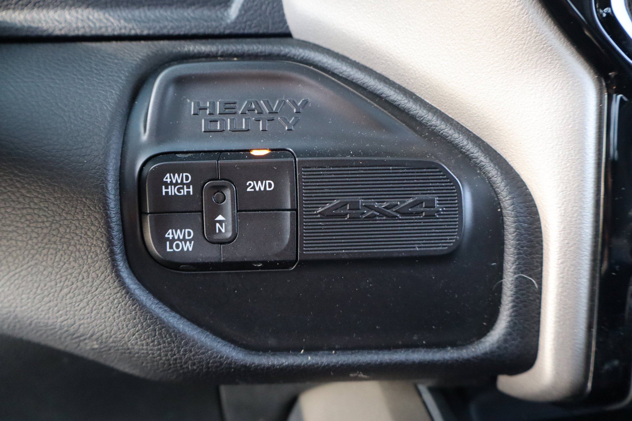 Used 2022 RAM 3500 Laramie AWD/4WD image 22