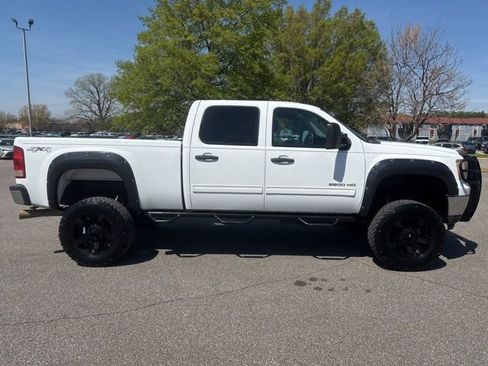 Used 2014 GMC Sierra 2500 SLE w/ SLE Preferred Package image 6