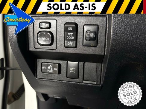 Used 2019 Toyota Tundra SR5 w/ SX Package AWD/4WD image 22
