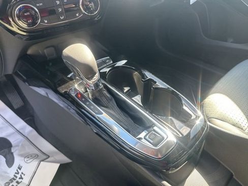 New 2026 Chevrolet Trax LT w/ Sunroof Package image 25