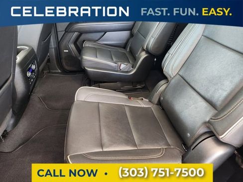 Used 2023 Chevrolet Suburban Premier image 13
