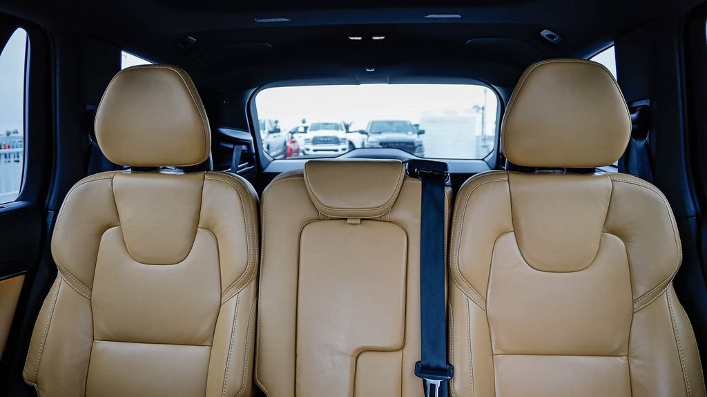 Used 2023 Volvo XC90 B6 Ultimate w/ Protection Package Premier AWD/4WD image 26