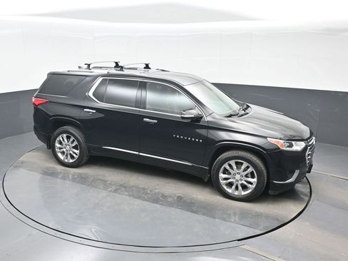 Used 2019 Chevrolet Traverse High Country w/ LPO, Floor Liner Package AWD/4WD image 23