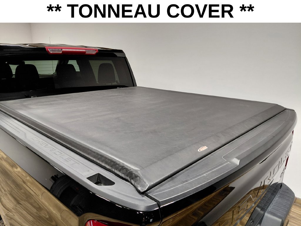 Used 2024 Chevrolet Silverado 1500 RST w/ Z71 Off-Road Package AWD/4WD image 9