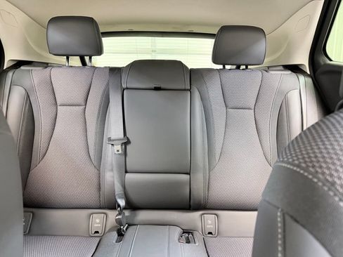 Used 2022 Buick Envision Preferred FWD image 17