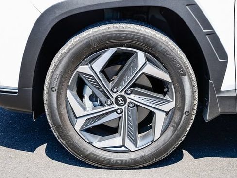 Certified 2024 Hyundai Tucson SEL AWD/4WD image 11