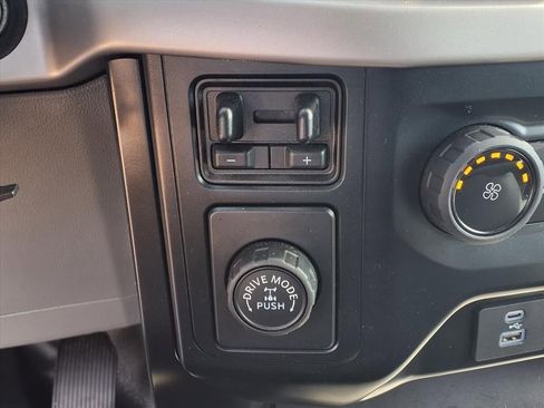 Used 2023 Ford F150 XL w/ Trailer Tow Package image 11