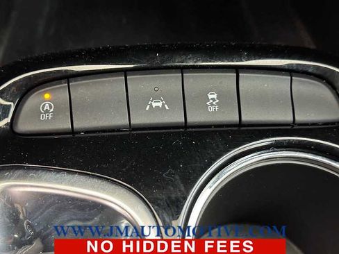 Used 2023 Buick Encore GX Preferred image 31