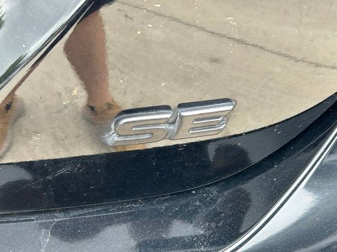 Used 2024 Toyota Camry SE FWD image 12