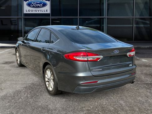 Used 2020 Ford Fusion SE FWD image 5