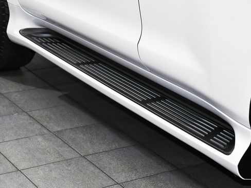 Used 2023 Lexus GX 460 Premium image 81