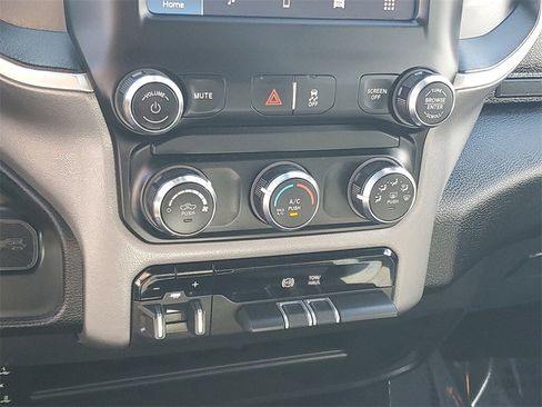 Used 2024 RAM 2500 Big Horn image 18