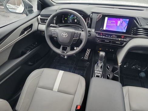 Certified 2025 Toyota Camry SE image 14
