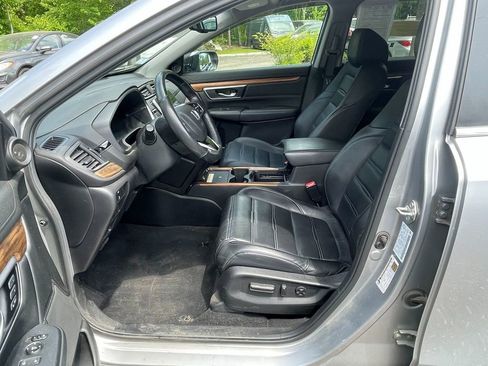 Used 2020 Honda CR-V Touring image 11