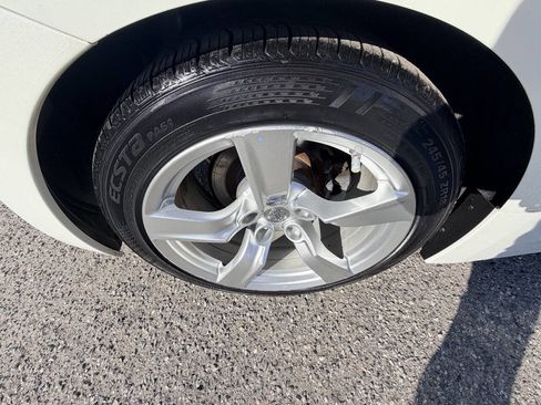 Used 2012 Nissan 370Z Touring image 24