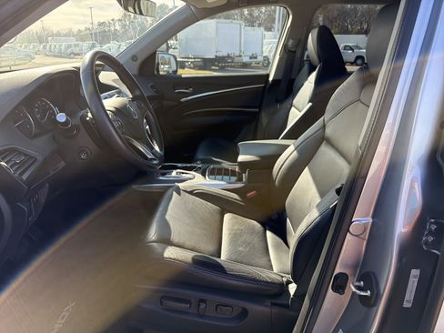 Certified 2018 Acura MDX SH-AWD image 16