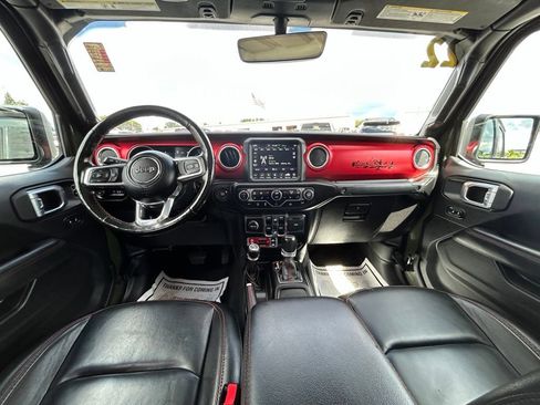 Used 2022 Jeep Gladiator Rubicon w/ Cold Weather Group AWD/4WD image 14