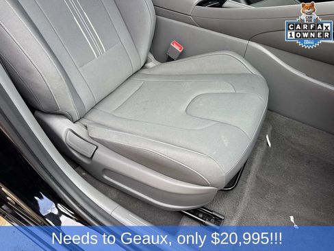 Used 2025 Hyundai Elantra SEL FWD image 25
