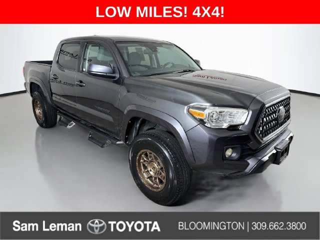 Used 2019 Toyota Tacoma SR5 AWD/4WD image 1