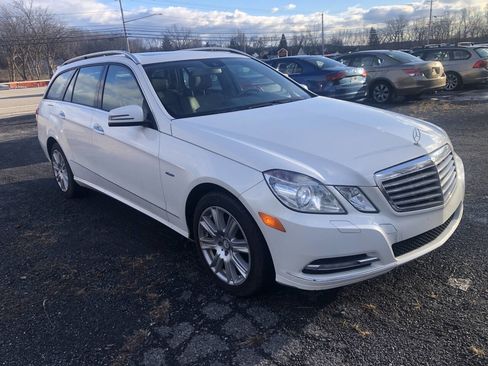 Used 2012 Mercedes-Benz E 350 4MATIC Wagon image 1