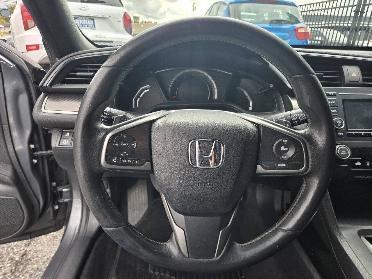 Used 2017 Honda Civic Sport image 10