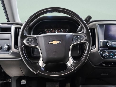 Used 2018 Chevrolet Silverado 1500 LT image 10