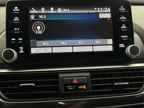 Used 2019 Honda Accord Sport image 39