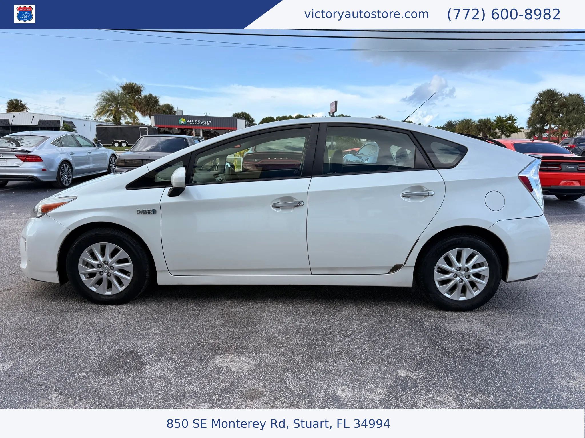 Used 2013 Toyota Prius Prime Plug-In Hybrid FWD image 6