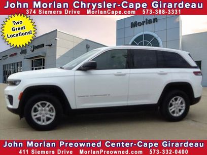 Certified 2024 Jeep Grand Cherokee Laredo w/ Luxury Tech Group I