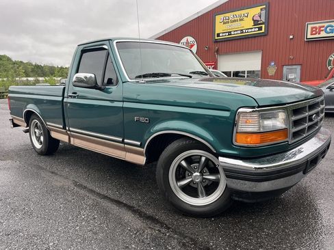 Used 1996 Ford F150 2WD Regular Cab image 1