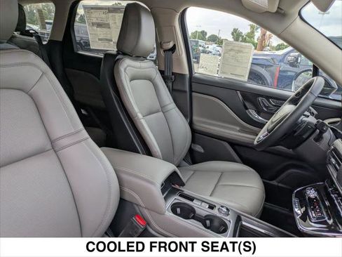 New 2025 Lincoln Corsair Reserve image 14