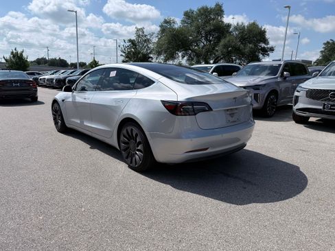 Used 2018 Tesla Model 3 Long Range RWD image 4