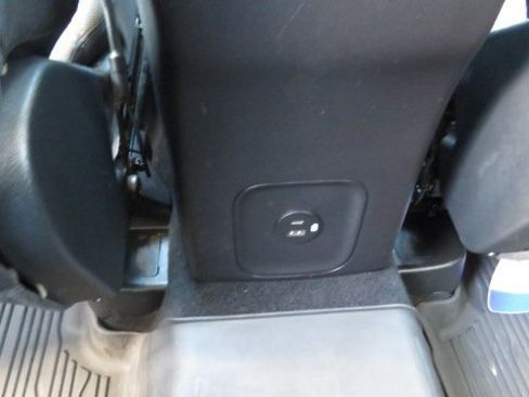 Certified 2021 Ford Escape SE image 16