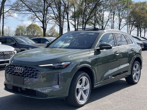 New 2026 Audi Q5 Premium Plus image 3