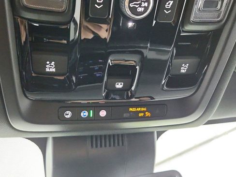 New 2026 Chevrolet Suburban RST w/ Comfort Package AWD/4WD image 38