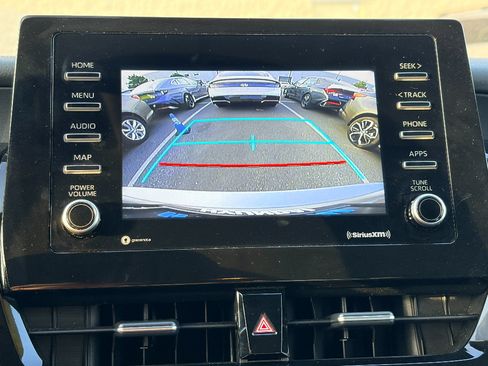 Used 2024 Toyota Camry SE FWD image 18