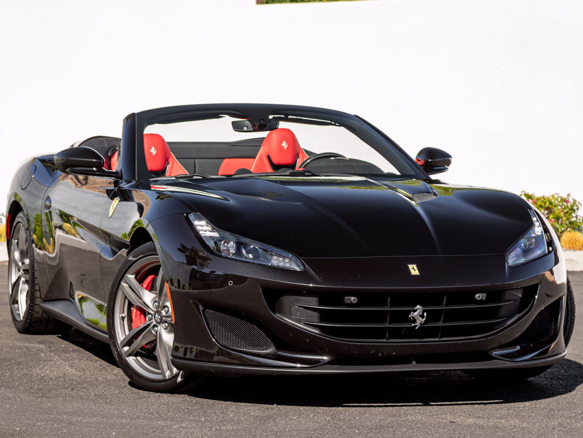 Used 2019 Ferrari Portofino RWD image 5