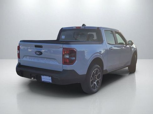 New 2025 Ford Maverick Lariat image 4